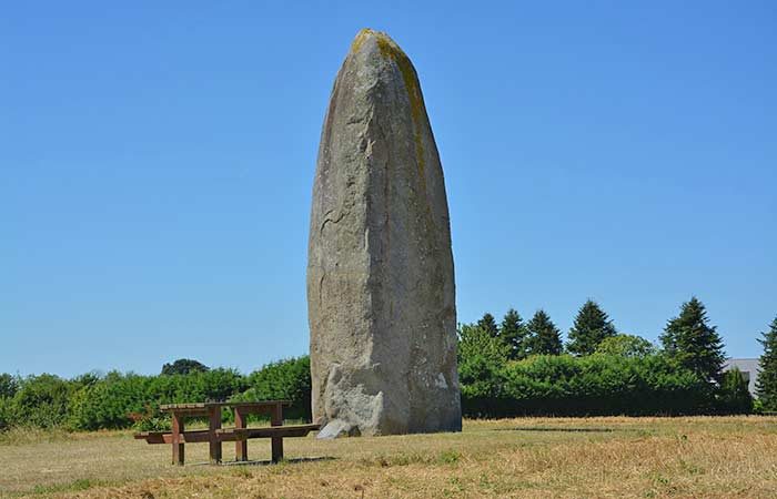 Menhir vom Champ-Dolent